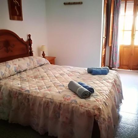 Pension La Sierra Кортес-де-ла-Фронтера Экстерьер фото