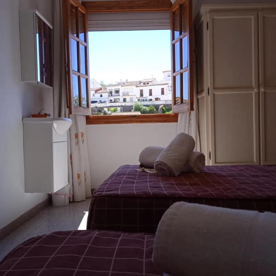 Pension La Sierra Кортес-де-ла-Фронтера Экстерьер фото