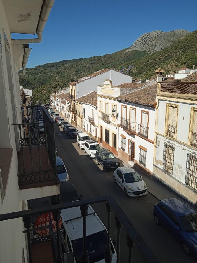 Pension La Sierra Кортес-де-ла-Фронтера Экстерьер фото